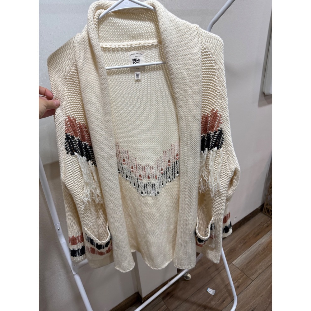 Coastal Bohemian Southwestern Fringe Chunky Knit Cream L/G Billabong Cardigan
